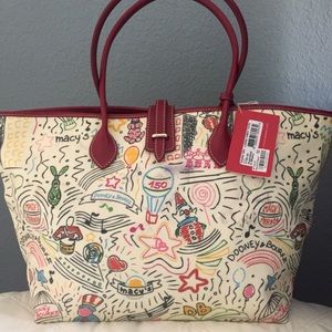 Dooney & Bourke tote
